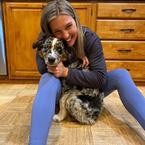 Meet your Posher, Lauren